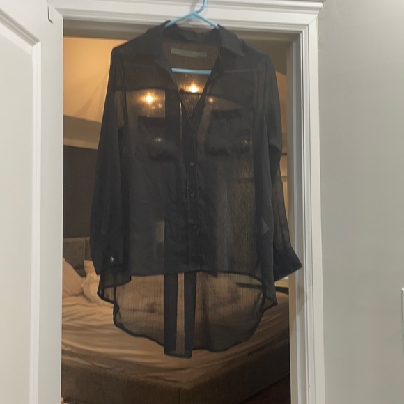 Enzo Costa. Sheer black blouse. Hi lo. Size medium. - Picture 3 of 6